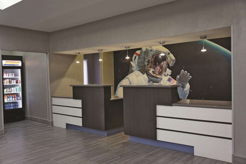 La Quinta By Wyndham Houston/Clear Lake-Nasa Webster Interior photo